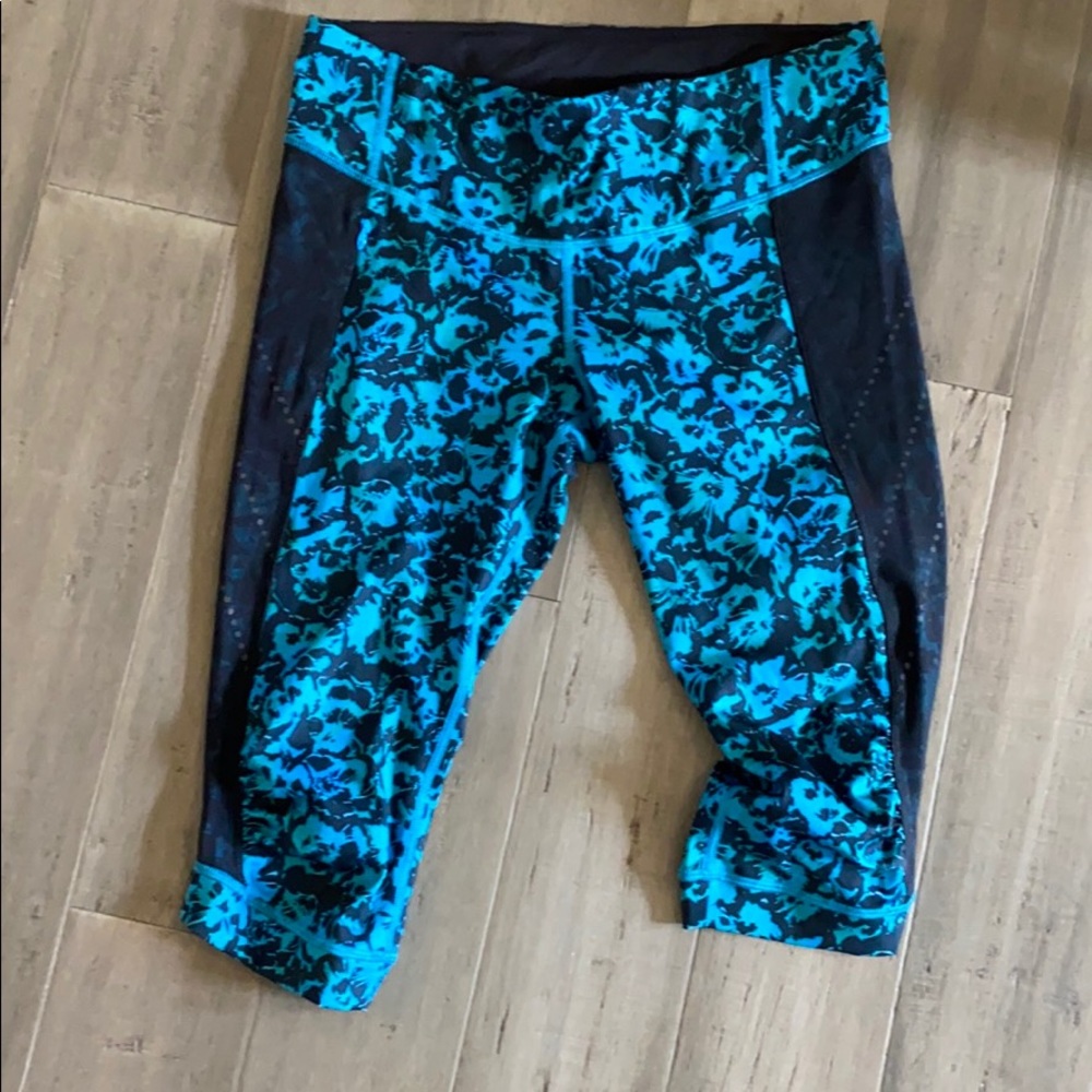 Lululemon leggings size 10. Euc